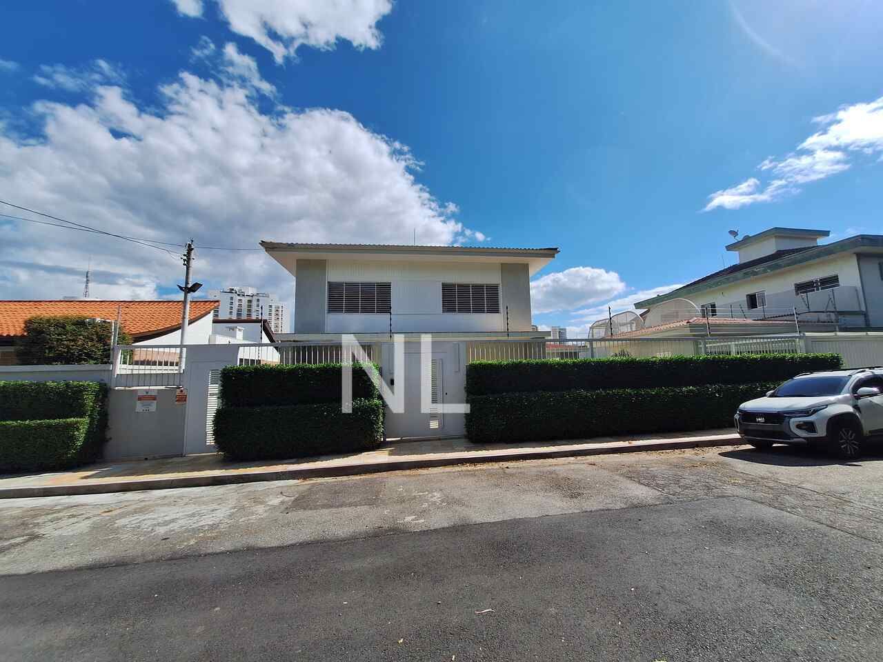 CASA – SUMARÉ – MANSÃO COM VISTA – FINO ACABAMENTO