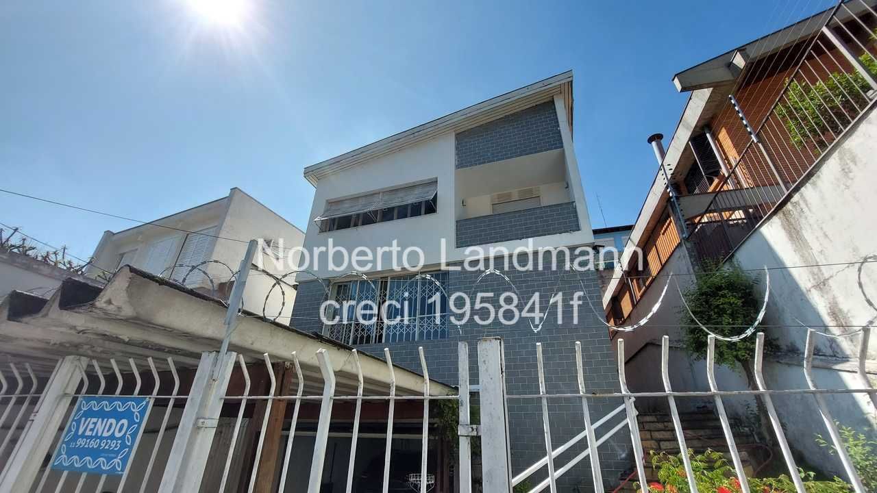 CASA – PACAEMBU – PONTO SEGURO – 50m da PRAÇA