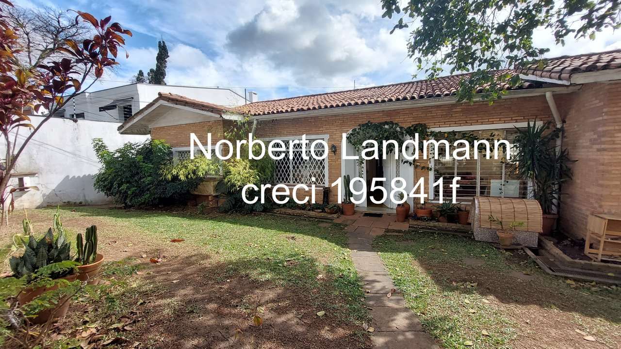 CASA – PACAEMBU – POR DO SOL – JARDIM