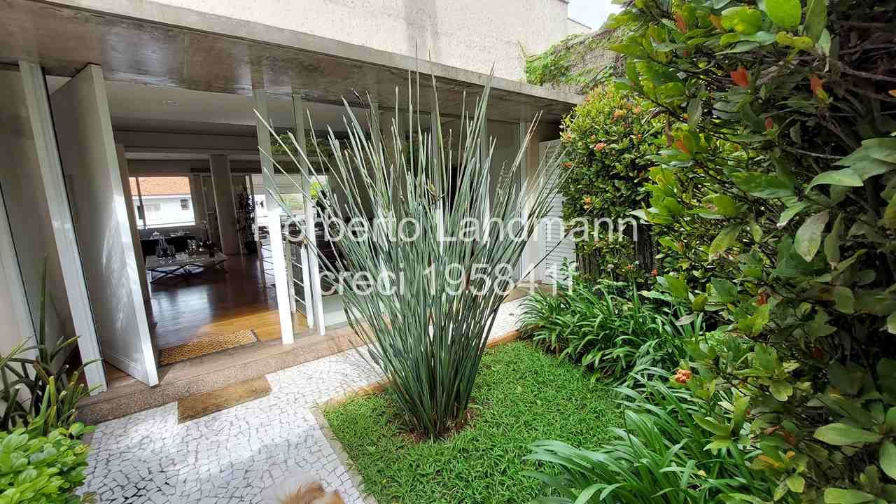 CASA – PACAEMBU – ARQUITETURA MODERNA – PISCINA – ÁREA GOURMET