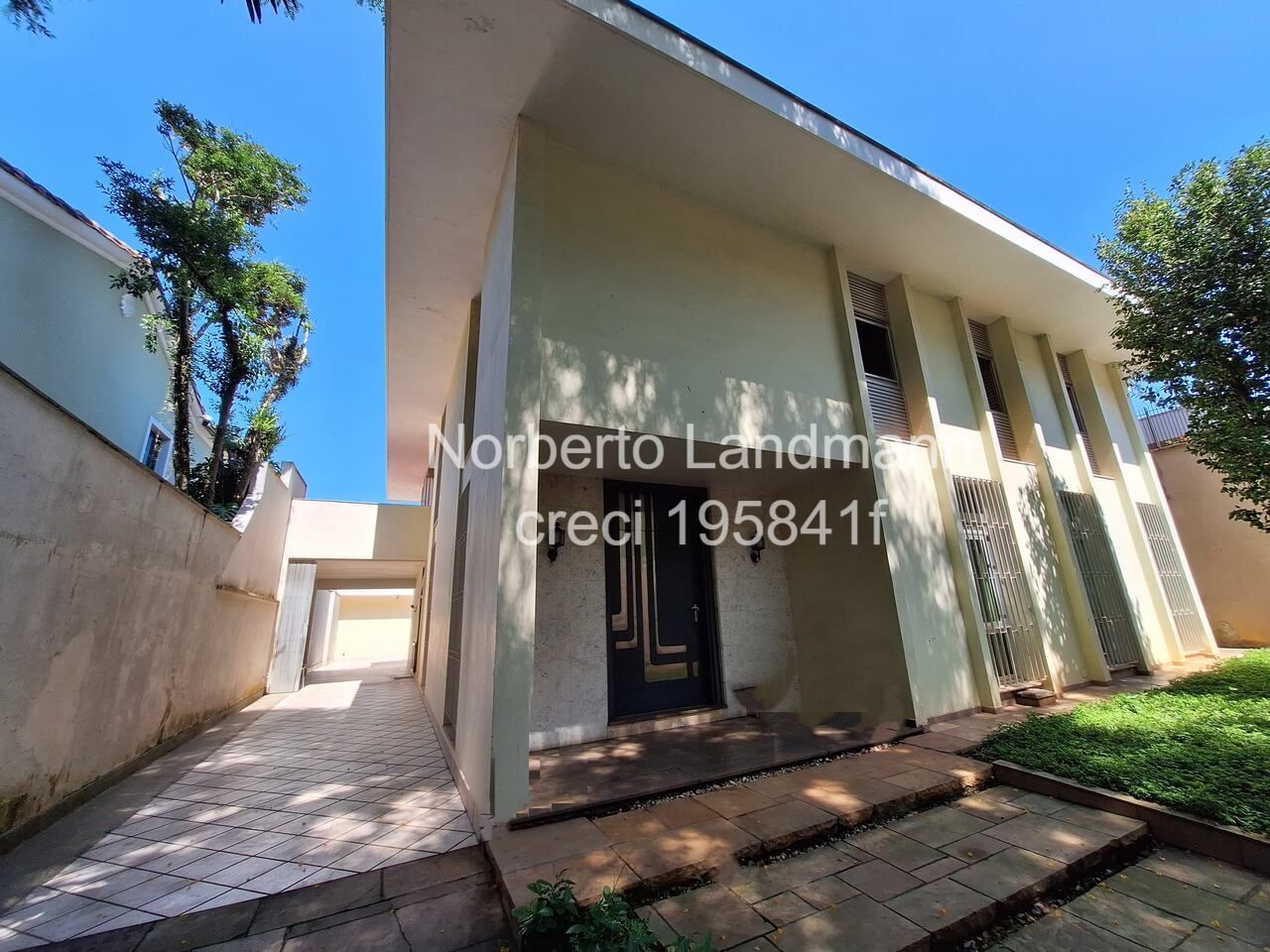 CASA – PACAEMBU – SUNTUOSA COM VISTA – EM RUA DE DESTAQUE – ACEITA PERMUTA 40%