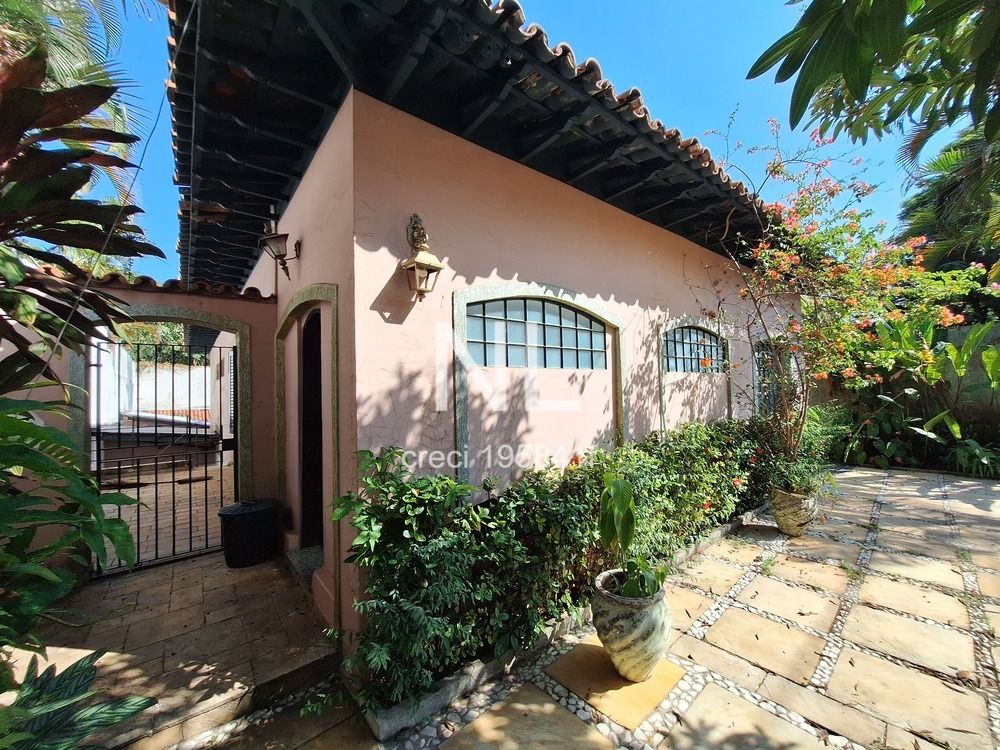 CASA – SUMARÉ – RESORT PAULISTANO