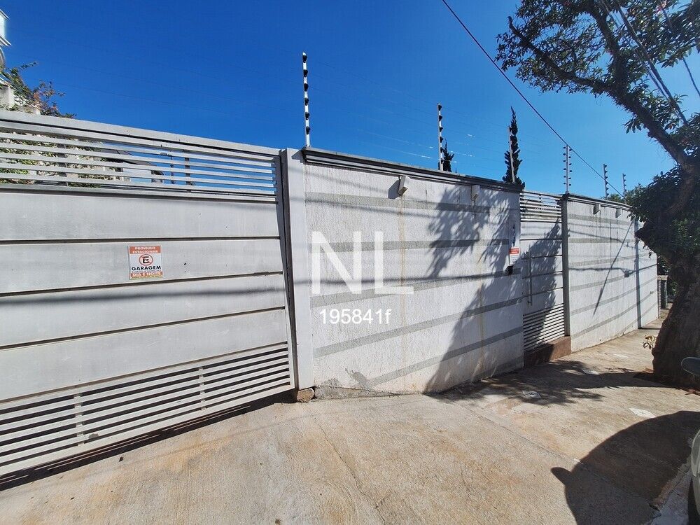 CASA – PACAEMBU – TÉRREA – 3 SUÍTES – 3 VAGAS – HIG x PAC