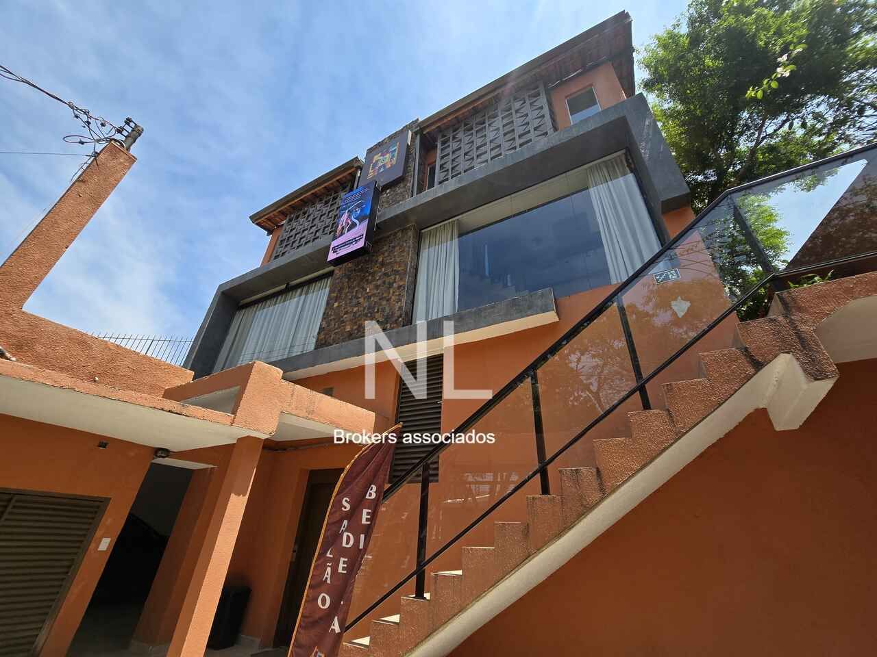 CASA – SUMARÉ – SPA – Alt Coiffeur