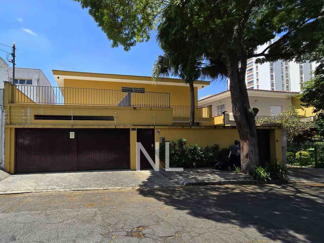 CASA – SUMARÉ – SOBRADO – 4X4 – VISTA – SEM RETOQUES