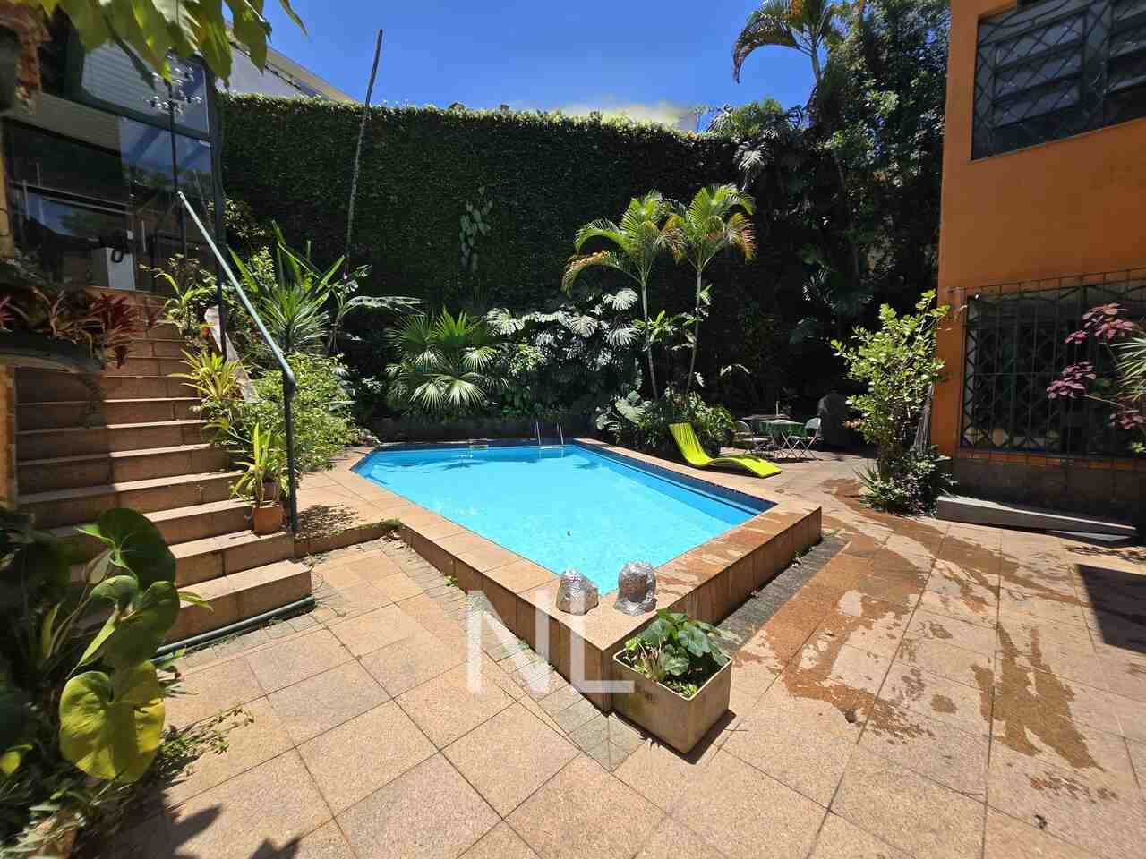 CASA – PACAEMBU – ESPECIAL – CHARMOSA – ACONCHEGANTE – CONFORTÁVEL