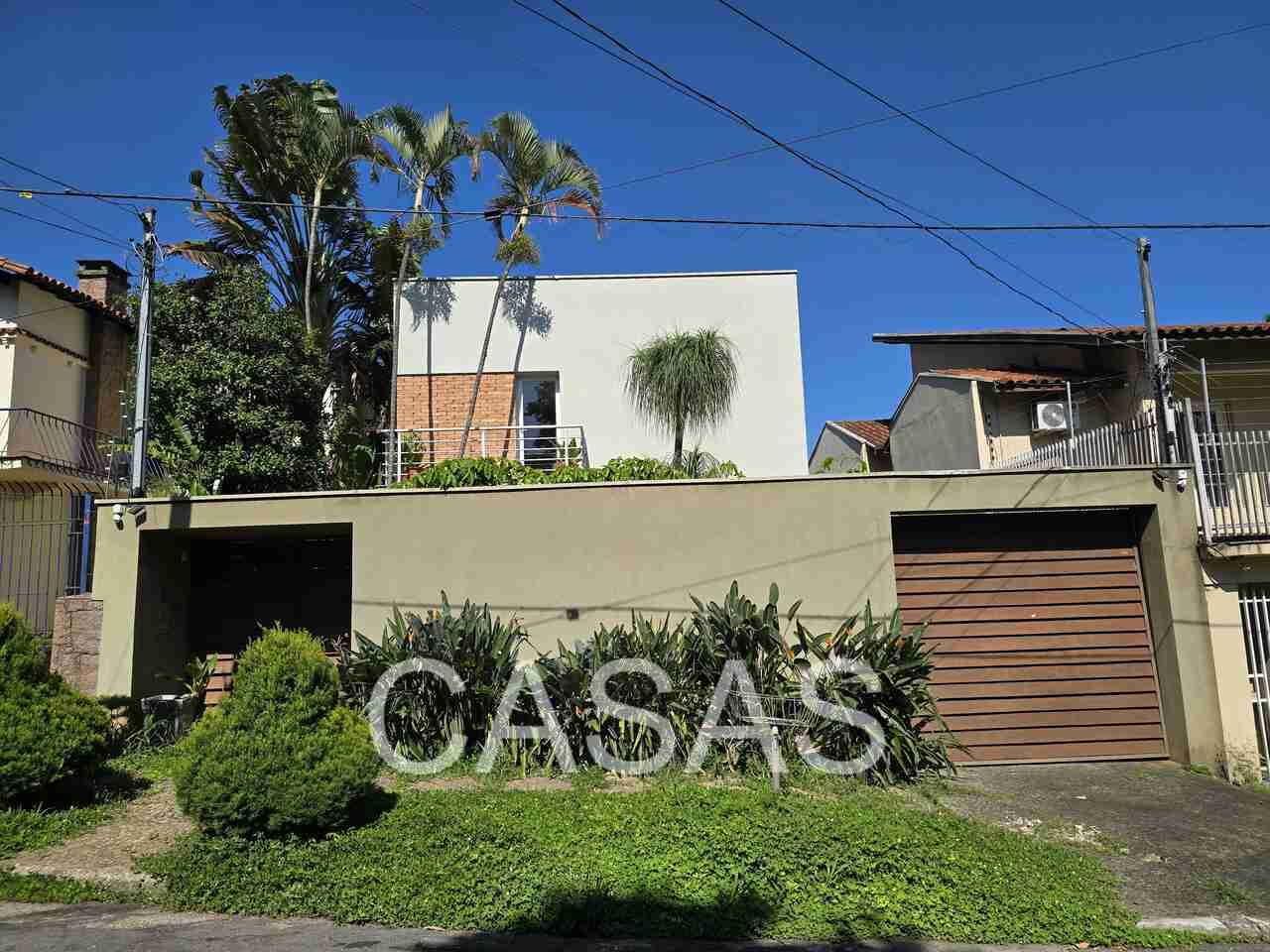 CASA – SUMARÉ – LAZER – BEM ESTAR – VISTA – PRONTA