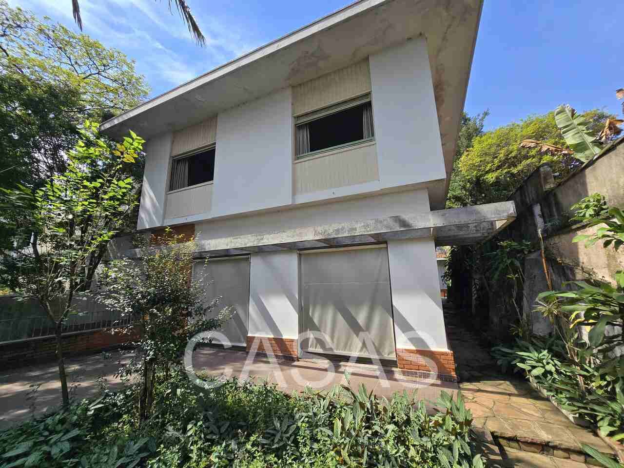 CASA – PACAEMBU – MANSÃO TRADICIONAL – LOCALIZAÇÃO – REFORMA – ATUALIZAÇÃO